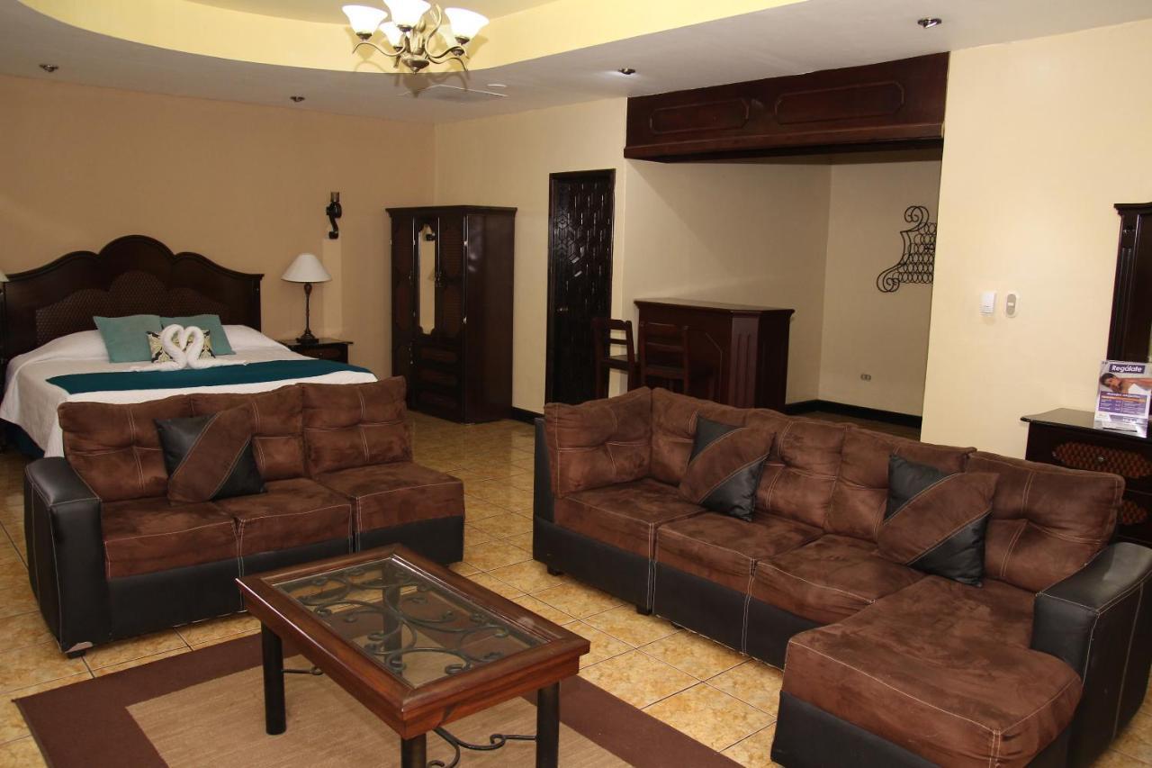 El Rosario Resort Y Parque Acuatico Valle Dorado מראה חיצוני תמונה